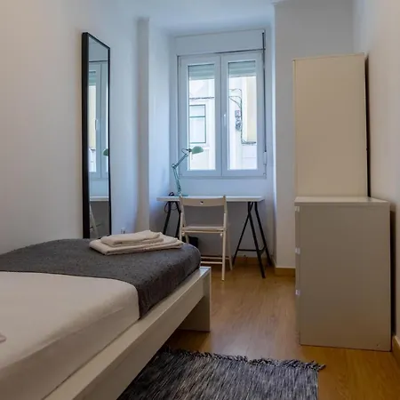 Entrecampos - Family With Terrace Lisboa